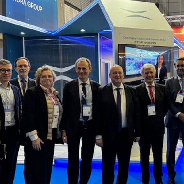 HispaSat, como parte de Indra Space, lidera en el MWC las comunicaciones seguras vía satélite en Europa a través de IRIS² y el 5G  